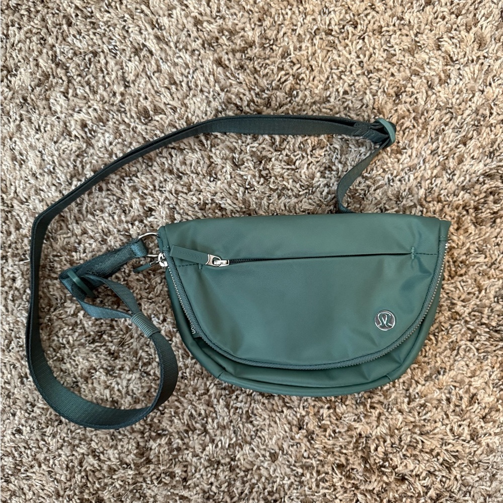 Lululemon All Night Festival Bag Micro 2L